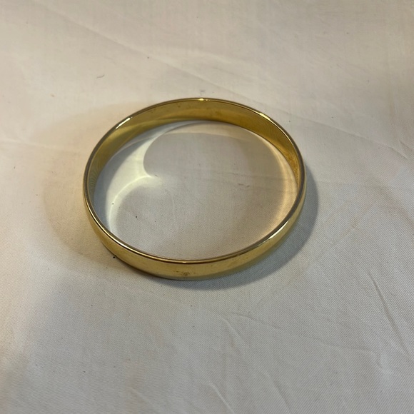 🎄 3 for $25 Vintage Monet Gold Tone Slip On Bracelet